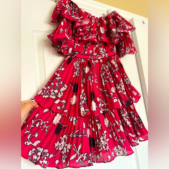 I am selling a red floral dress from Holt Renfrew! - Picture 1 of 5